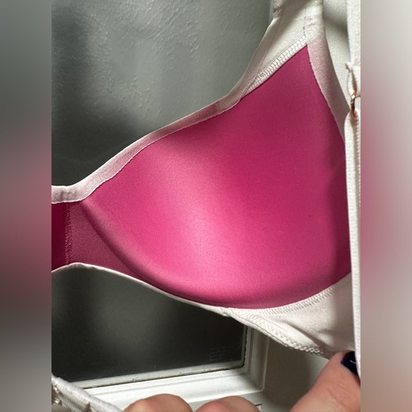 PINK LOUNGIN' LIGHTLY LINED SCOOP BRALETTE - Picture 5 of 10